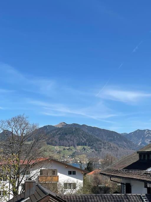 באד ווייסי Wunderschoenes 4 Zimmer Apartment Mit Seeblick מראה חיצוני תמונה